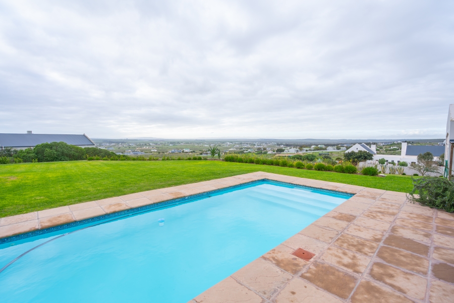 9 Bedroom Property for Sale in Olifantskop Western Cape